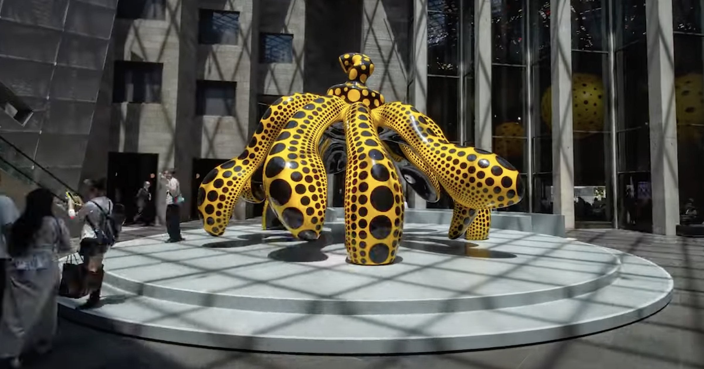 The NGV Yayoi Kusama Exhibition Unveils a Dazzling, Immersive