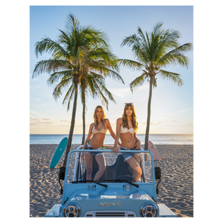 Palm Beach Girls (Colour) by David Yarrow, 2025 – Photography artwork