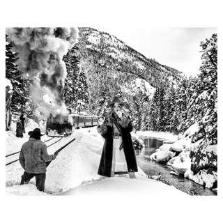 Cara and the Robbers by David Yarrow, 2023 – Photography artwork
