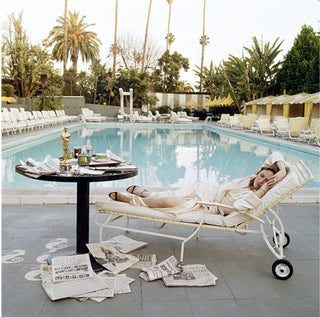Terry O'Neill, Faye Dunaway, Beverly Hills Hotel, 1977 contemporary Print by the British Artist.